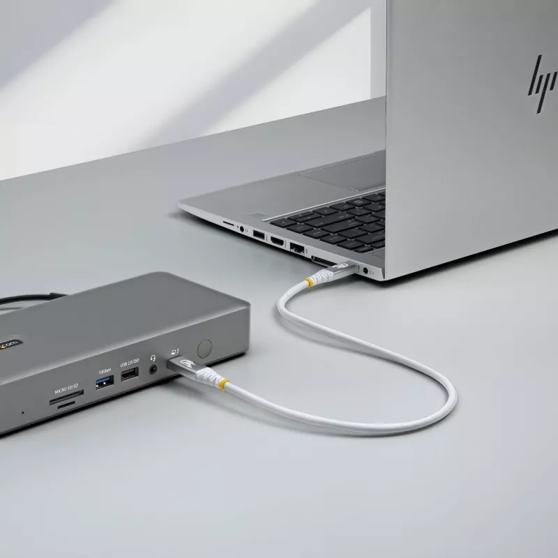 StarTech.com 1,5 m USB4-kaapeli, 80 Gbit/s, USB-IF-sertifioitu USB-C-kaapeli, 240W PD, 8K 120Hz/4K 240Hz DP2.1 DP80, TPE-päällyste, Thunderbolt 4 -yhteensopiva – valkoinen USB-C-kaapeli