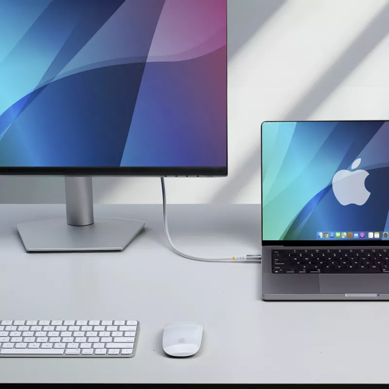 StarTech.com 3 m (10 ft) USB4-kaapeli, 20 Gbit/s, USB-IF-sertifioitu USB-C-kaapeli, 60W PD, 4K 120Hz DP 2.1, TPE-päällyste, musta USB-C-kaapeli