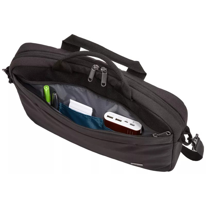 Case Logic Advantage ADVA-114 tummansininen 35,6 cm (14