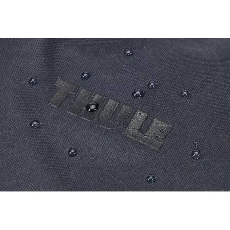Thule Aion matkareppu 40 L, musta