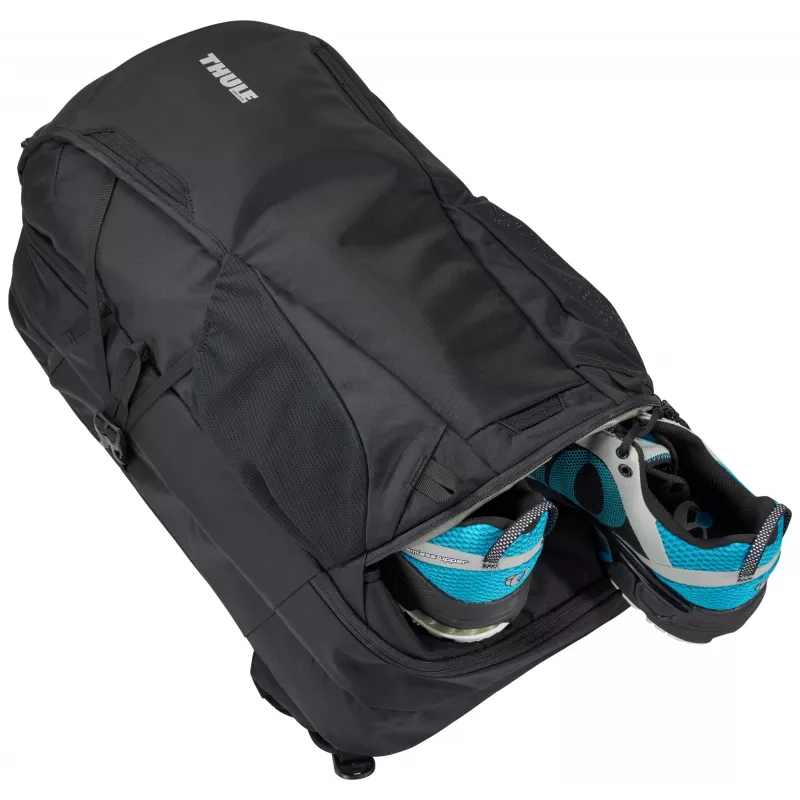 Thule EnRoute TEBP4416 - musta reppu vapaa-ajan reppu nylon