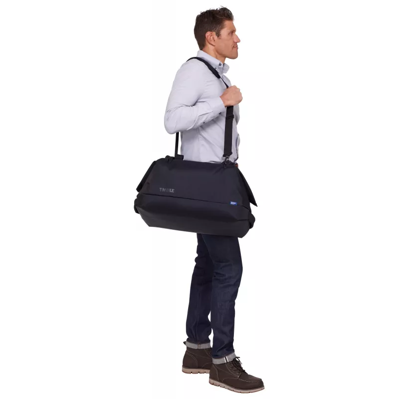 Thule Subterra 2 TSWD435 musta matkalaukku 35 L polyesteri