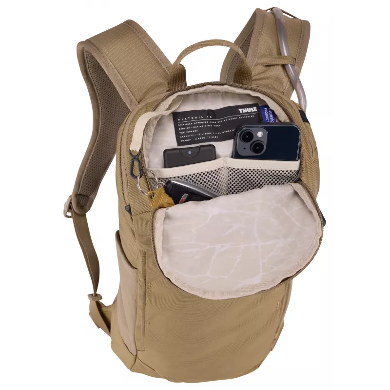 Thule Alltrail TAHP210 Faded Khaki reppu matkareppu polyesteri