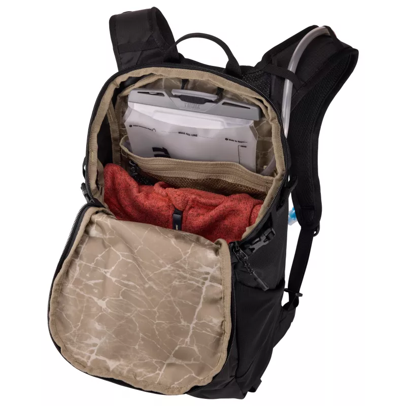Thule Alltrail TAHP216 musta reppu matkareppu polyesteri