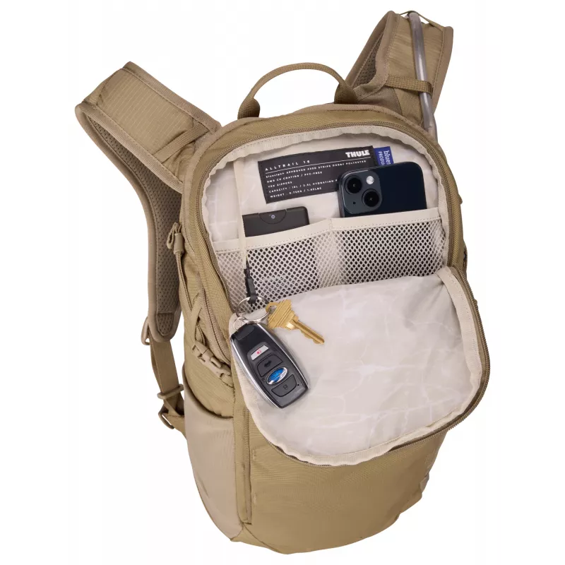 Thule Alltrail TAHP216 Faded Khaki reppu matkareppu polyesteri