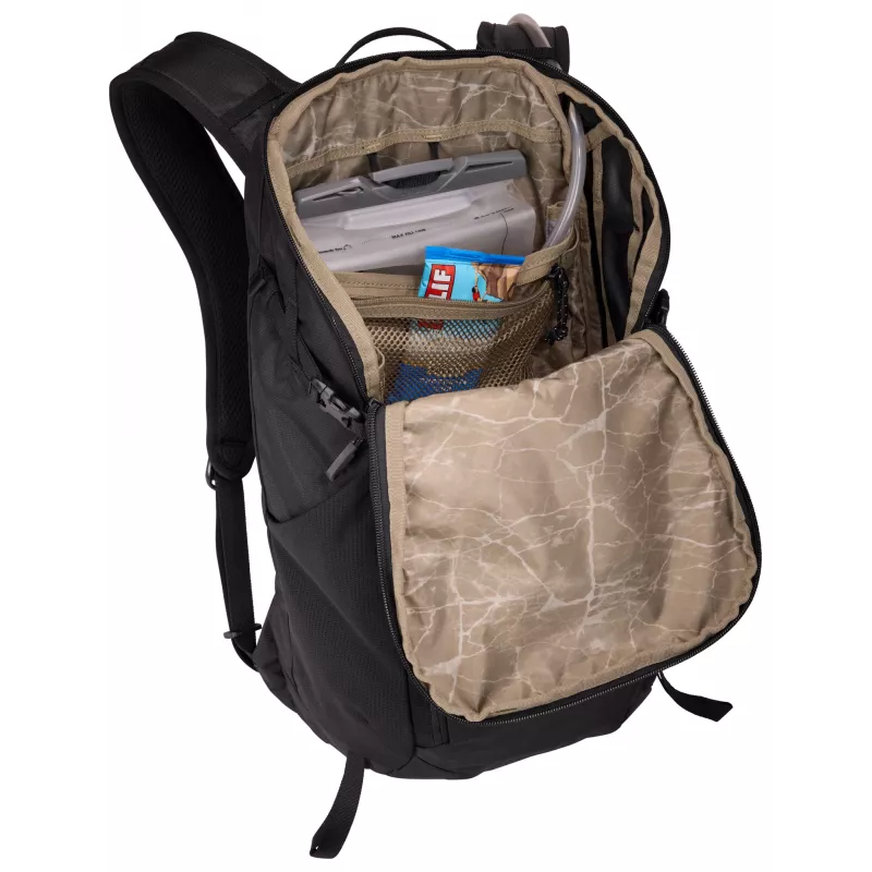 Thule Alltrail TAHP222 musta reppu matkareppu polyesteri