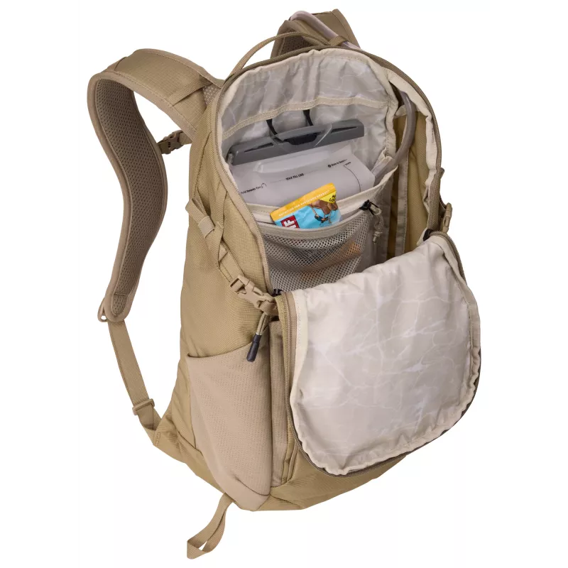 Thule Alltrail TAHP222 Faded Khaki reppu matkareppu polyesteri