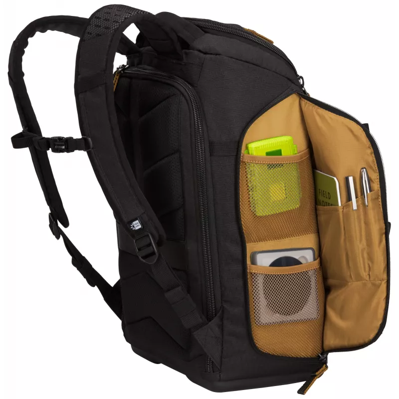 Case Logic CVBP-106 musta reppu