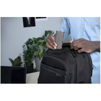 Kensington UH1400P USB-C 8-in-1 ajuriton mobiilitelakka