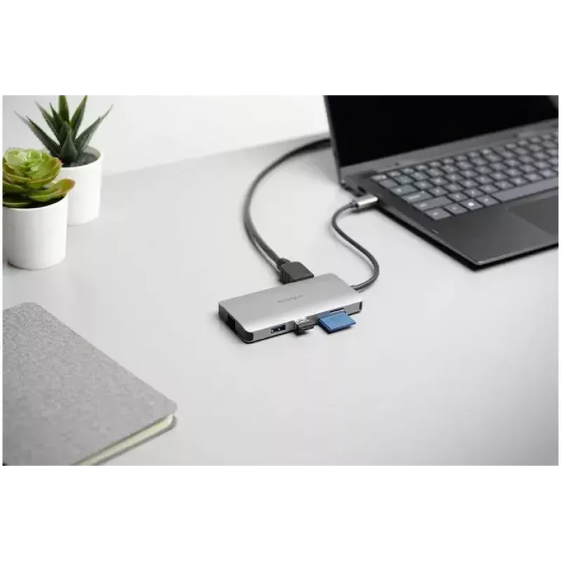 Kensington UH1400P USB-C 8-in-1 ajuriton mobiilitelakka
