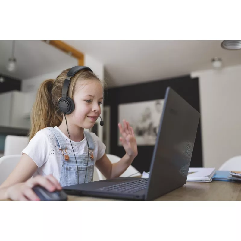 Kensington Classic EQ USB-C-headset mikrofonilla ja äänenvoimakkuuden säädöllä