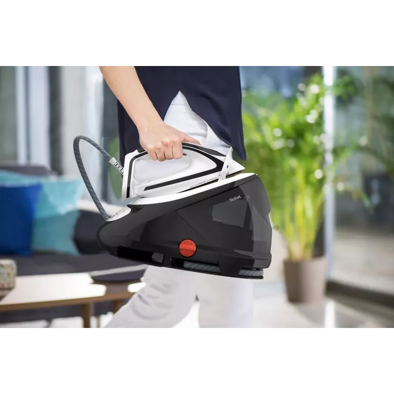 Tefal Pro Express Ultimate GV9550 1,9 L Durilium AirGlide Autoclean -silityspohja musta, valkoinen