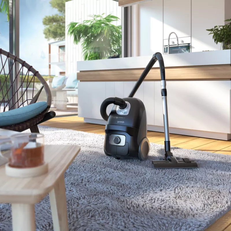 Gorenje VCEA28GLBK 3 L pölynimuri kuiva 700 W pölypussi