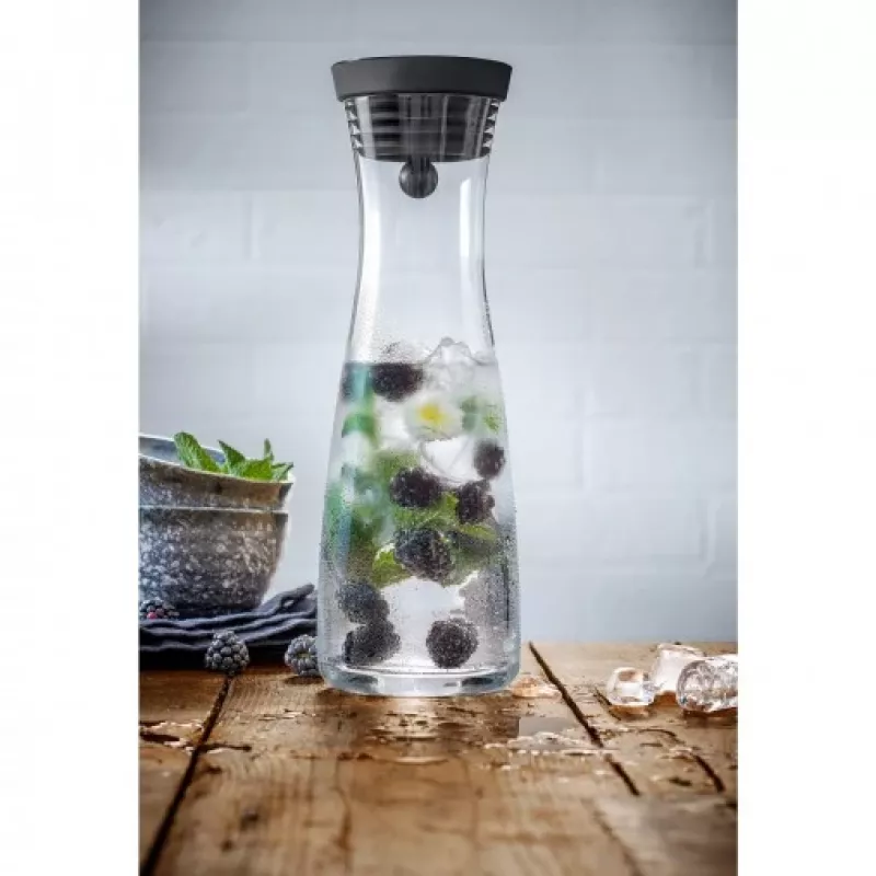 WMF Basic vesikannu 1,0 musta, kannu, 1 L, musta, läpinäkyvä, lasi, pyöreä, Köhler & Wilms