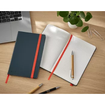Leitz Cosy Notebook Soft Touch ruudullinen kovakantinen, yksivärinen, musta, A5, 80 arkkia, matta, 100 g/m²