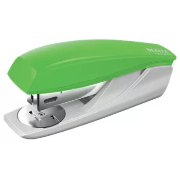 Leitz NeXXt Recycle -piennitoja, 25 arkkia, vihreä, vakiopuristus, 24/6, muovi, 80 g/m²
