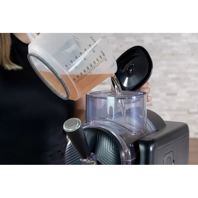 Unold 48956 Sofie 2in1 slush- ja pehmytjäätelökone, musta