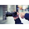 Sony α 6400 + SEL18135 MILC 24,2 MP CMOS 6000 x 4000 pikseliä musta
