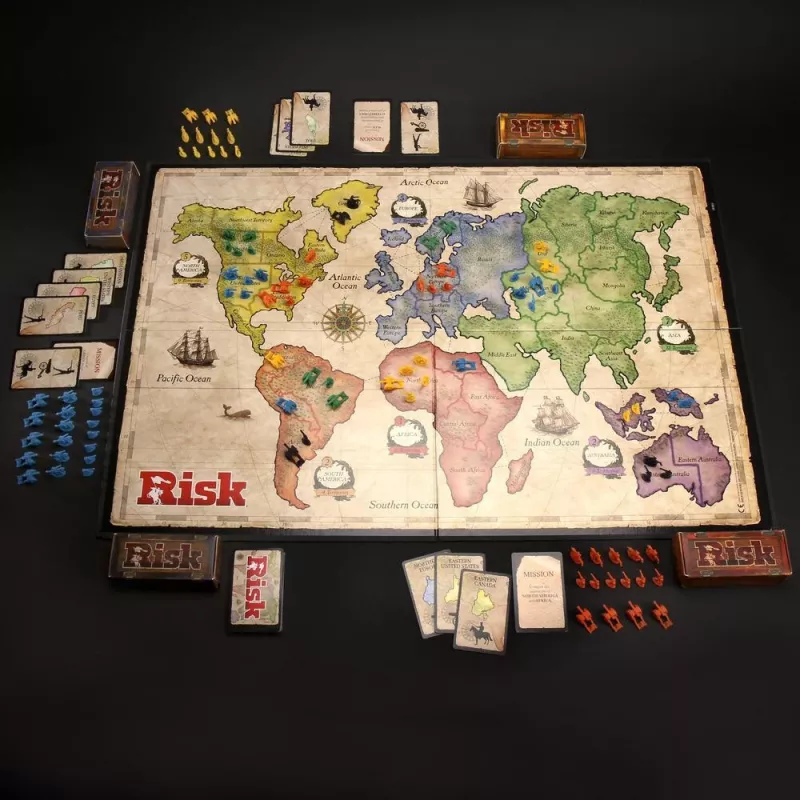 Lautapeli Hasbro Gaming Risk War suositeltu ikä 10 vuotta