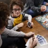 Hasbro Gaming Cluedo 45 min lautapeli etsivä