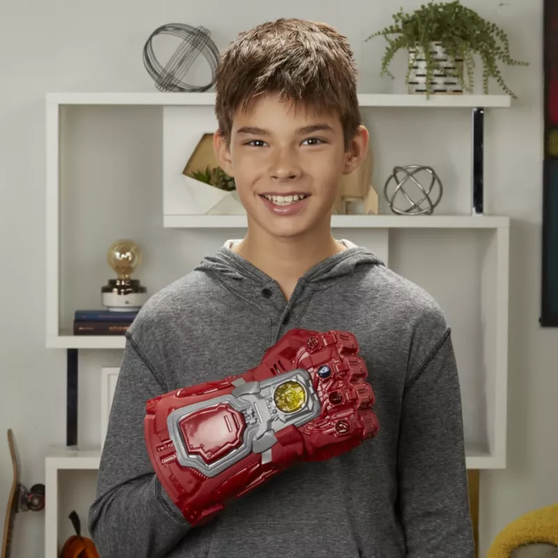 Marvel Avengers: Endgame punainen Infinity Gauntlet elektroninen käsine
