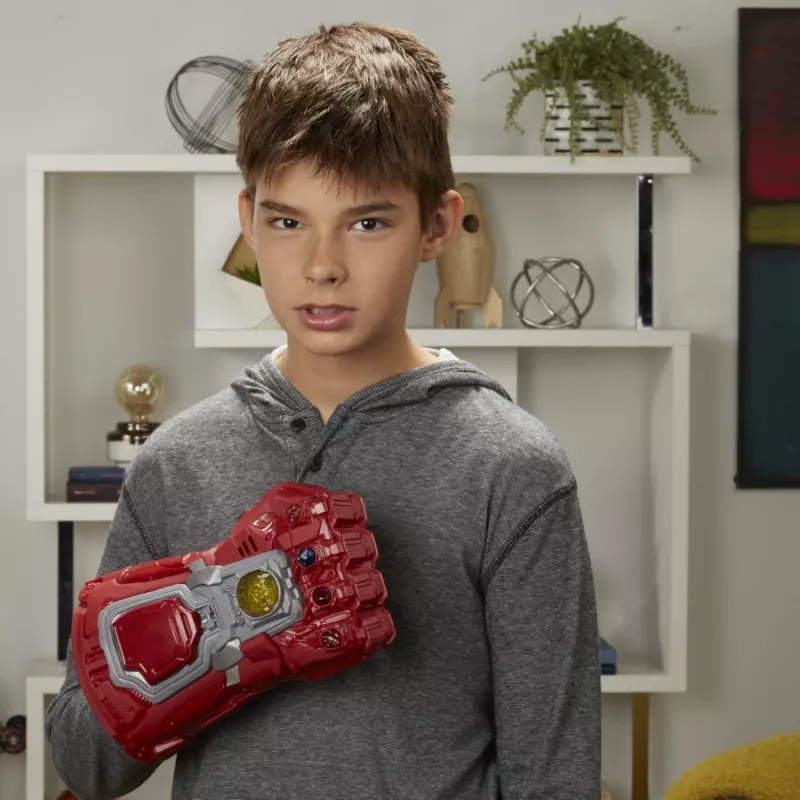 Marvel Avengers: Endgame punainen Infinity Gauntlet elektroninen käsine