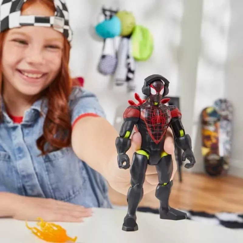 Marvel MixMashers Miles Morales Spider-Man Mix-And-Match, 4 vuotta, monivärinen