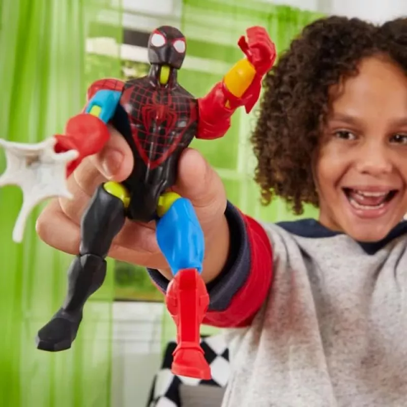 Marvel MixMashers Miles Morales Spider-Man Mix-And-Match, 4 vuotta, monivärinen