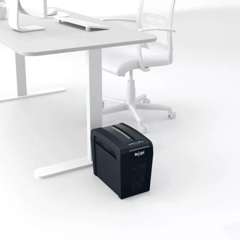 Rexel Secure X6-SL Whisper-Shred ristileikkausasiakirjasilppuri P4