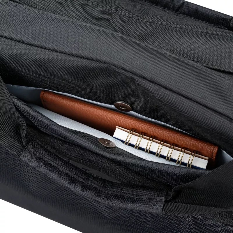 Targus EcoSmart 35,6 cm (14 tuuman) salkku musta, punainen
