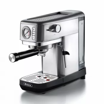 Ariete 1381 kahvinkeitin painemittarilla, sopii kahvijauheelle ja ESE-padeille, 1300 W, 1,1 l kapasiteetti, 15 bar paine, ½ kupin suodatin, cappuccino-suutin, hopea
