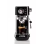 Ariete 1381 kahvinkeitin painemittarilla, sopii kahvijauheelle ja ESE-padeille, 1300 W, 1,1 l vesisäiliö, 15 baarin paine, suodatin ½ kupille, cappuccino-suutin, musta