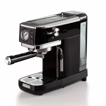 Ariete 1381 kahvinkeitin painemittarilla, sopii kahvijauheelle ja ESE-padeille, 1300 W, 1,1 l vesisäiliö, 15 baarin paine, suodatin ½ kupille, cappuccino-suutin, musta