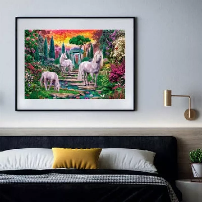 Clementoni Classical garden unicorns palapeli 2000 kpl eläimet