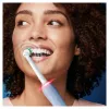 Oral-B Pro 3 3000 Cross pyörivä- värähtelevä hammasharja aikuisille sininen