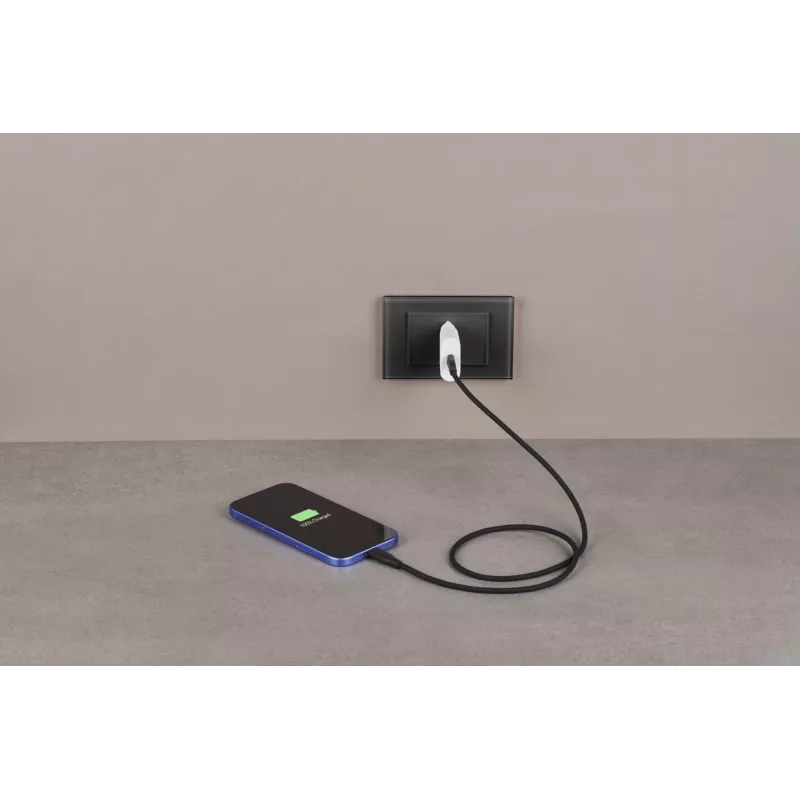 Cellularline GAN seinälaturi USB-C 30W PD USB-C 30W PD -seinälaturi GaN-teknologialla