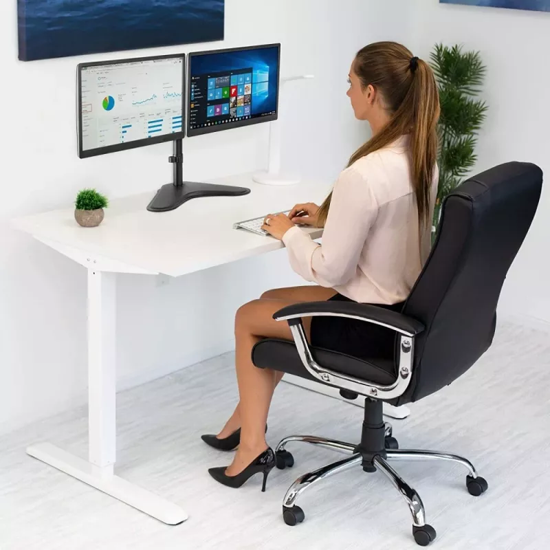 Techly ICA-LCD 2524 näyttöteline / -jalusta 81,3 cm (32 inch) pöytä musta