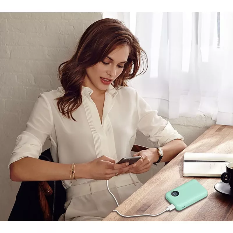 Techly lataus- ja synkronointikaapeli USB-C Lightning 1 m valkoinen