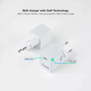 TooQ GAN USB-C/PD seinälaturi 30W, valkoinen, sisäkäyttö, AC, valkoinen