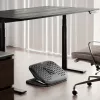 ACT ergonominen korkeussäädettävä jalkatuki hierontarullilla