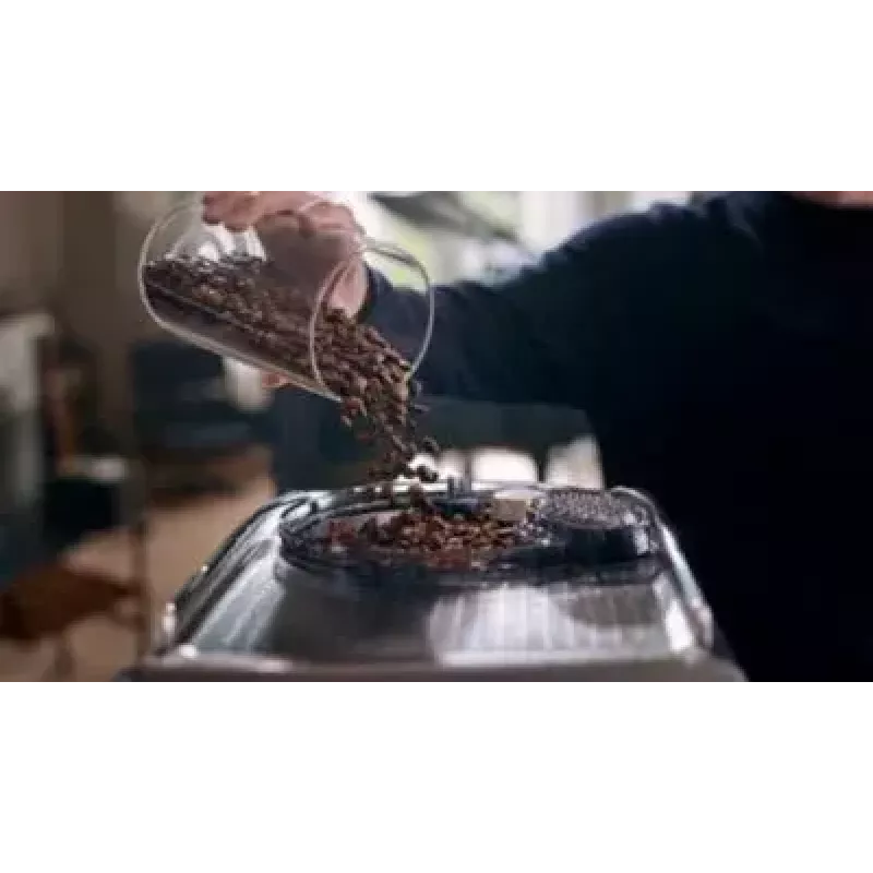 Saeco Xelsis Deluxe SM8785 täysautomaattinen espressokeitin