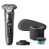 Sähköparranajokone Philips SHAVER Series 8000 S8697/55 märkä- ja kuivaparranajokone kromi