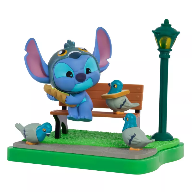 Just Play Happy Haul Stitch Goes Wild keräilyfiguurit sokkolaatikot