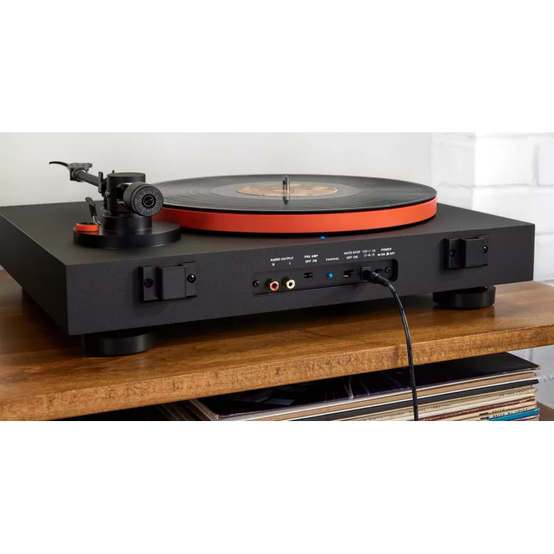 JBL Spinner BT hihnavetoinen levysoitin musta, oranssi