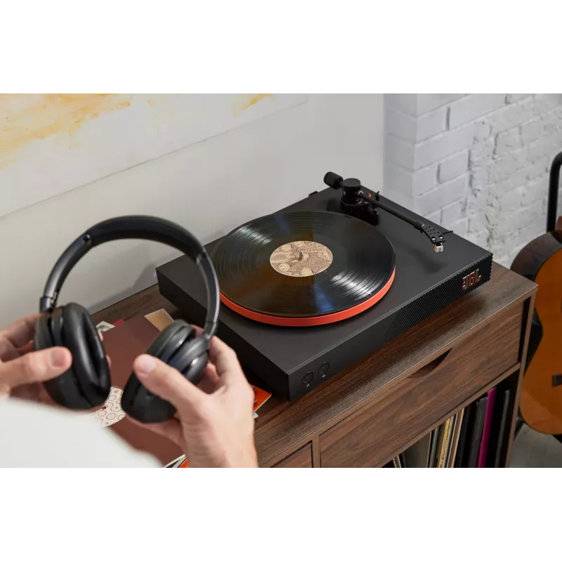 JBL Spinner BT hihnavetoinen levysoitin musta, oranssi