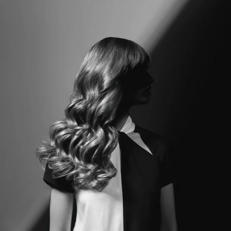 Rowenta X KARL LAGERFELD CF321L kiharrin lämmin musta, punainen 47 W 1,8 m