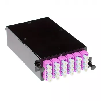 ACT High Density Fanout -kasetti 24 kuitua MTP®-MPO Low Loss OM4
