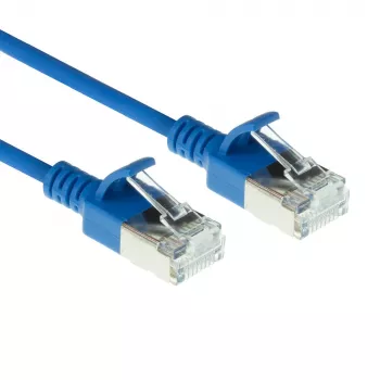 ACT sininen 1,5 m LSZH U/FTP CAT6A datakeskuksen Slimline -patchkaapeli lukituskielekkeellä ja RJ45-liittimillä