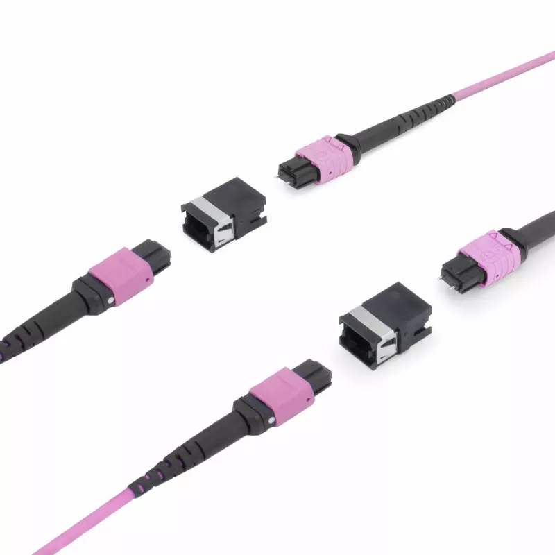 ACT DisplayPort–MTP/MPO-adapterisarja DisplayPort-yhteyden laajentamiseen 8K@60Hz asti