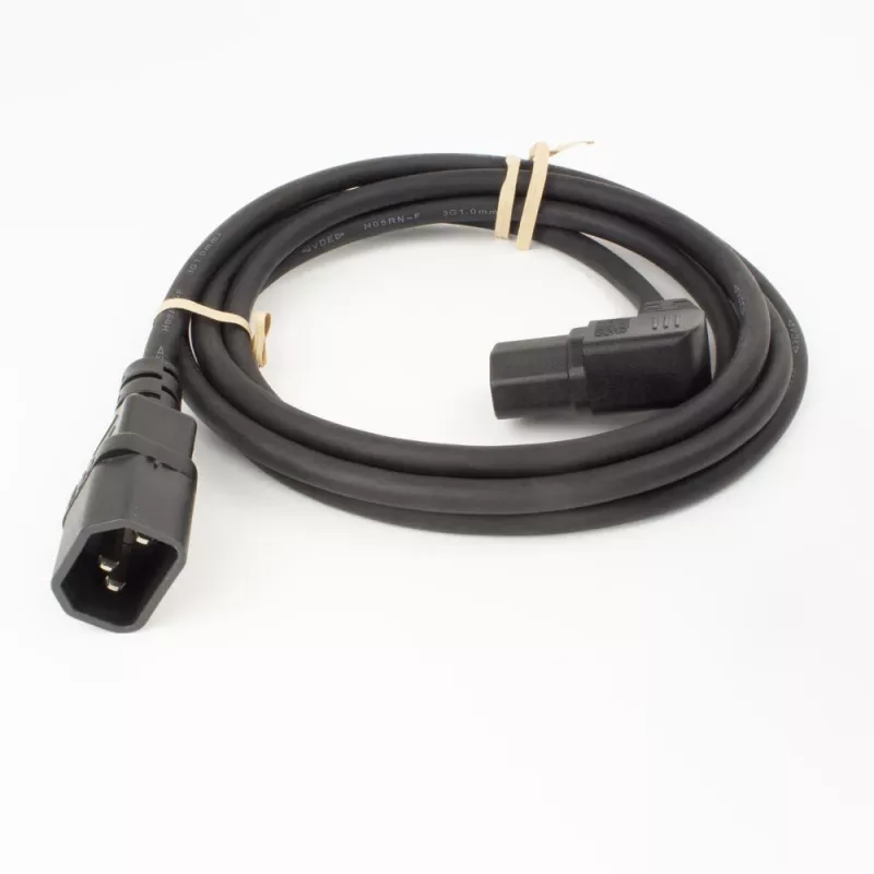 ACT virtakaapeli C14 – C15 (kulma oikea) IEC60320 musta 0,6 m
